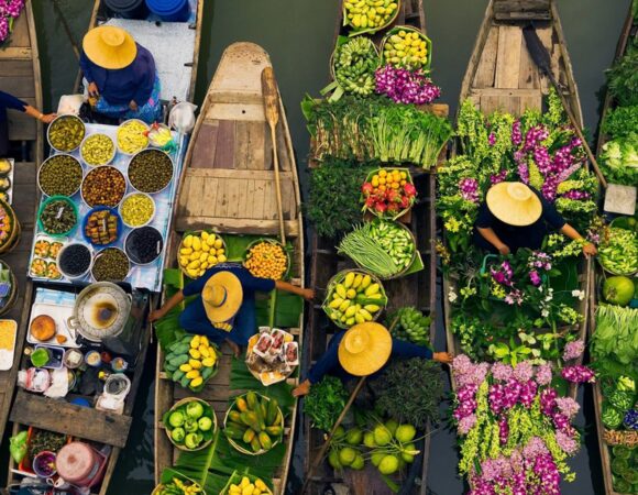 Damnoen Saduak Floating Market Tour